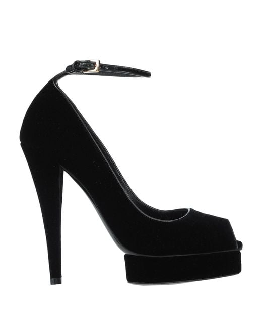 Tom Ford Black Pumps