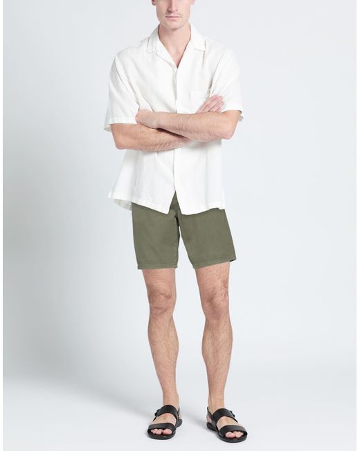 Anerkjendt Green Shorts & Bermuda Shorts for men