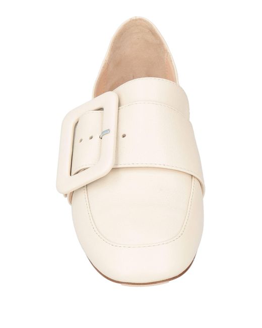 Agl Attilio Giusti Leombruni White Loafer
