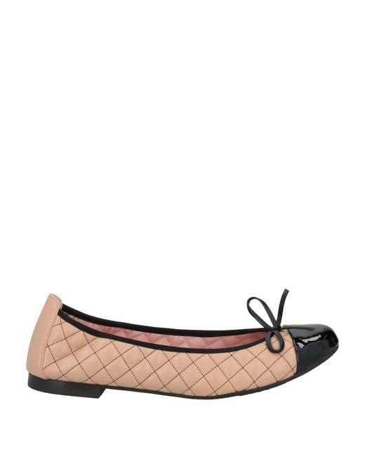 Pretty Ballerinas Natural Ballet Flats