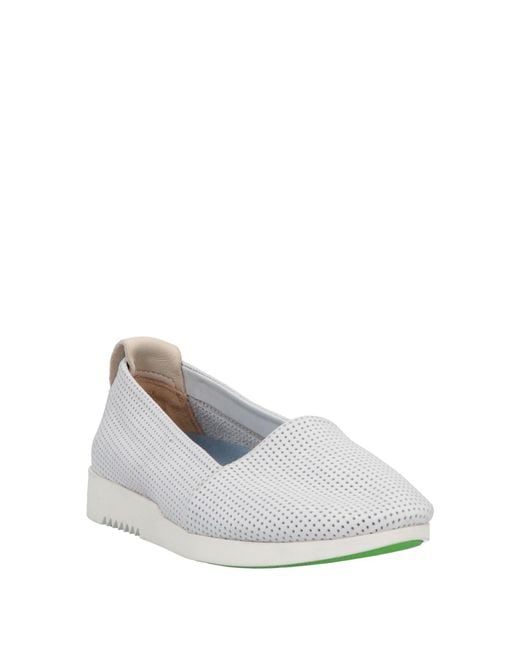 Satorisan White Loafer