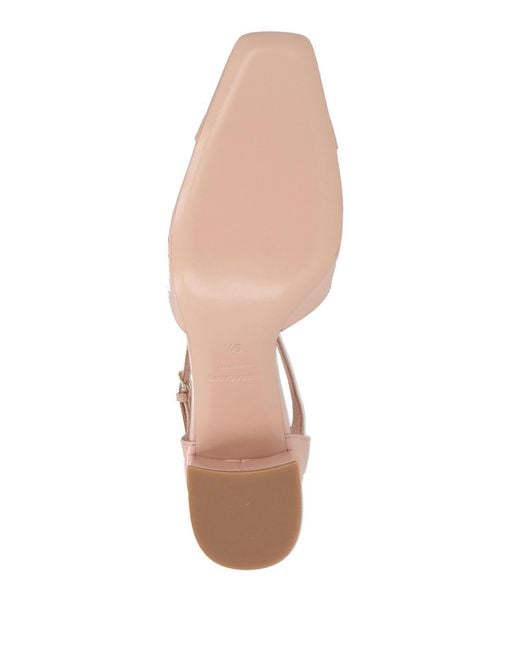 Ferragamo Pink Pumps