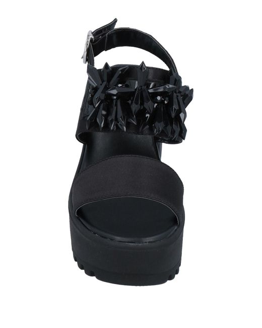 Cult Black Sandale
