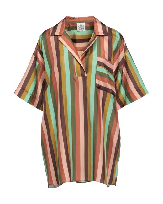 Attic And Barn Multicolor Top