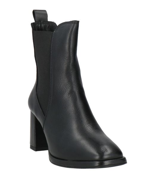 Tosca Blu Black Ankle Boots Leather