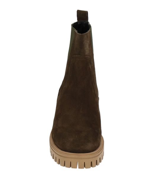 ANAKI Brown Ankle Boots