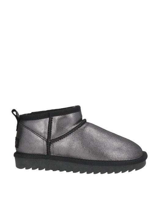 Colors Of California Gray Ankle Boots