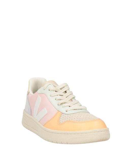 Veja Natural Sneakers