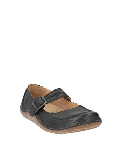 Clarks Gray Ballet Flats Leather