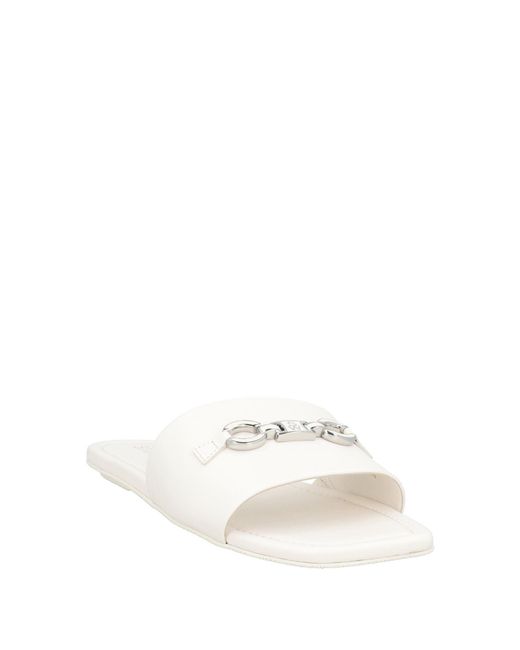 Stuart Weitzman White Sandale