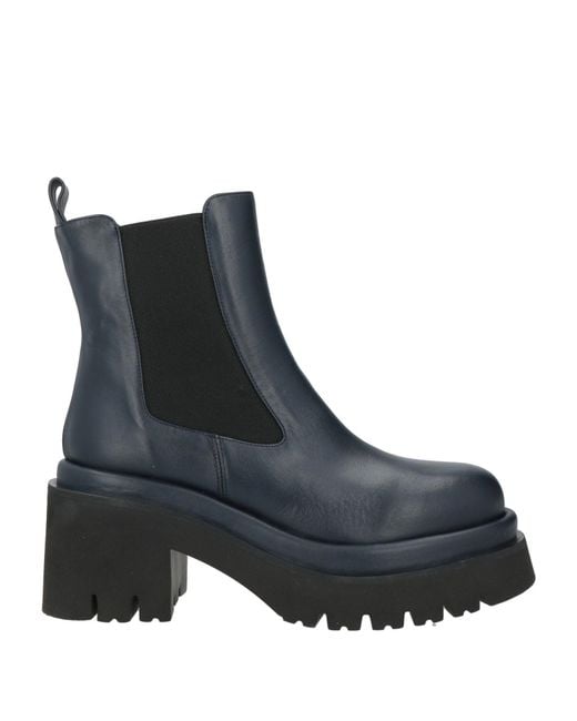 Paloma Barceló Black Ankle Boots