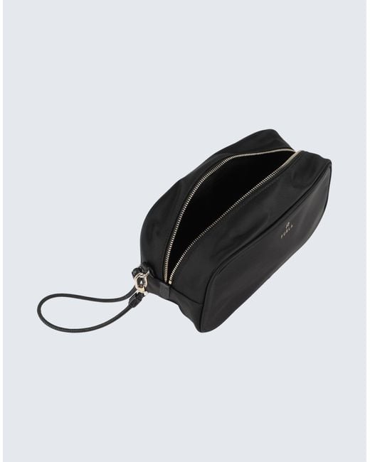 Beauty Case di Furla in Black