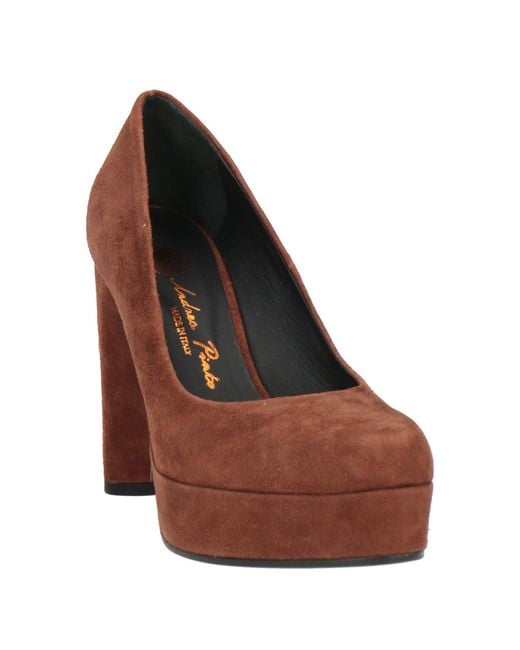 Andrea Pinto Brown Pumps Leather