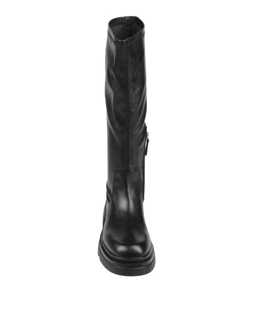 Emanuélle Vee Black Boot Leather