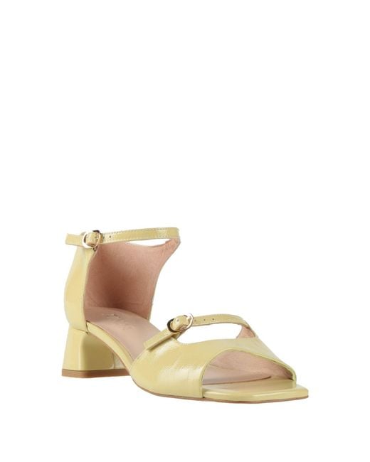 Zinda Metallic Sandals
