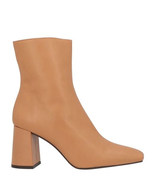 Angel Alarcon Brown Camel Ankle Boots Leather