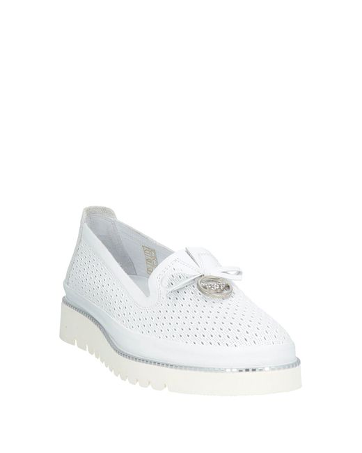 Nila & Nila White Loafers