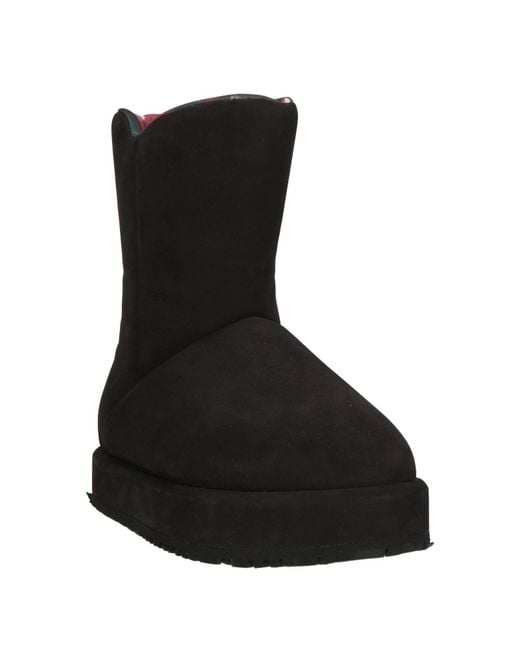 PDF Black Boot Synthetic Material for men