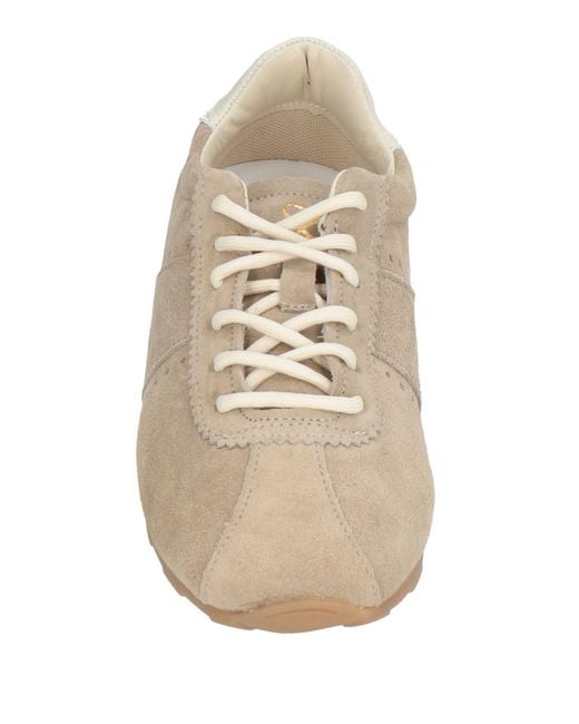 Ovyè Natural Sneakers