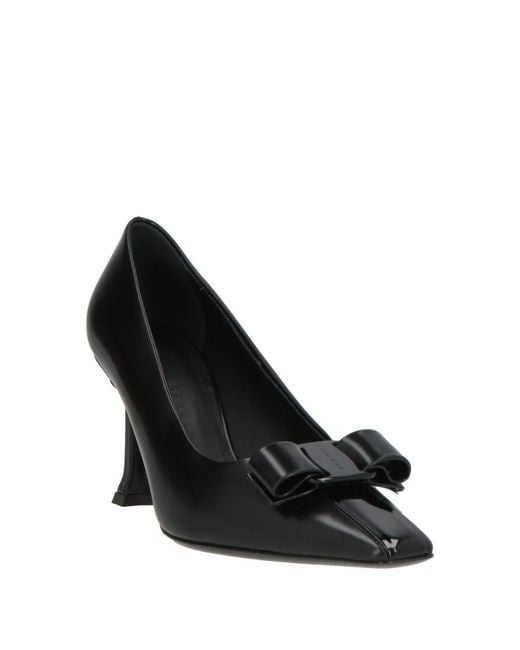 Ferragamo Black Pumps Lambskin