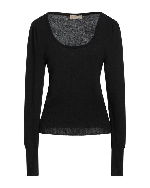 Momoní Black Sweater