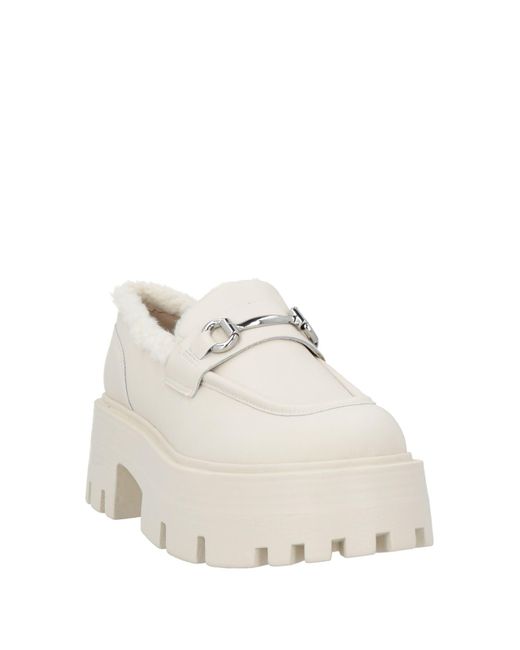 Steve Madden Natural Loafer