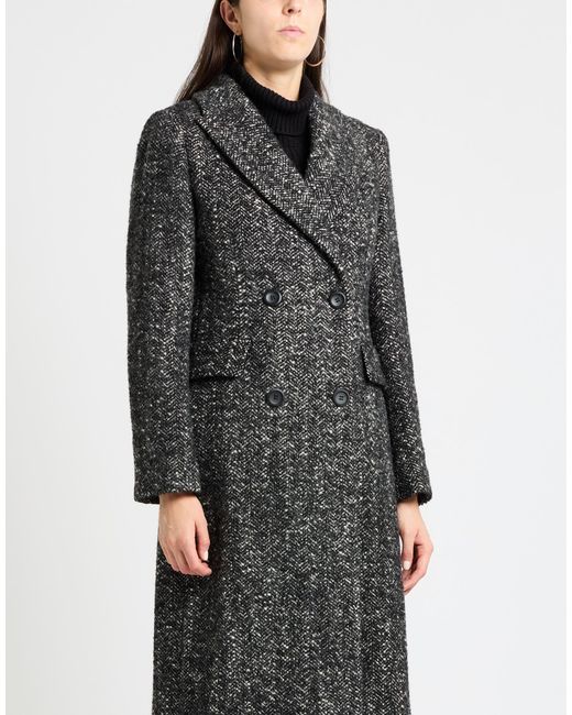 Caractere Gray Coat