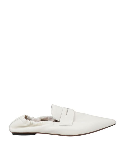 Tod's White Loafer