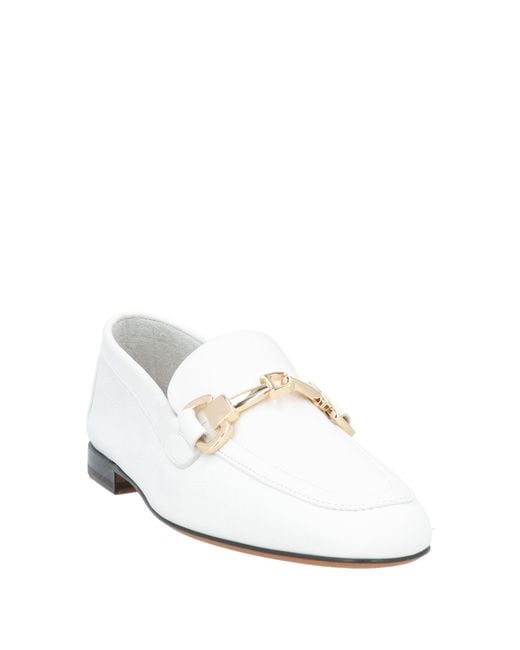 Doucal's White Mokassin
