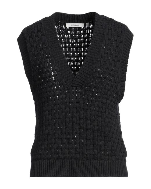 Oval Square Black Pullover