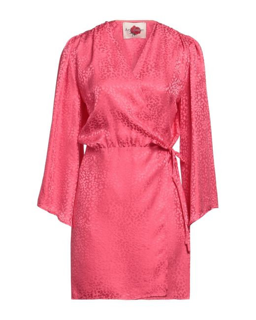 Vestito Corto di Art Dealer in Pink