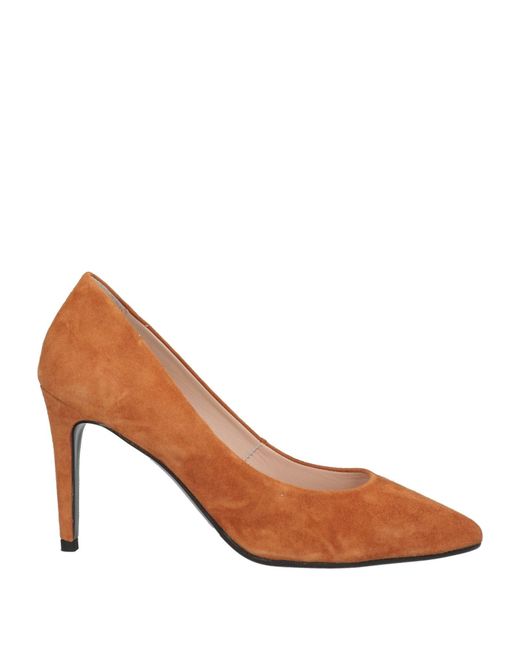 CafeNoir Brown Pumps