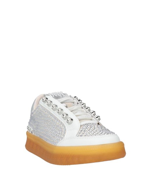 Ovyè White Sneakers