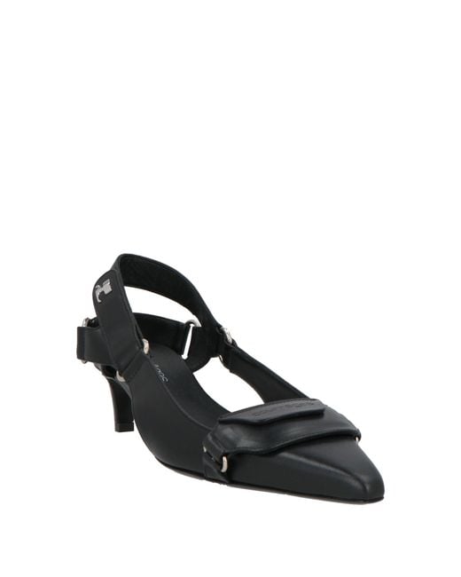 Courreges Black Pumps