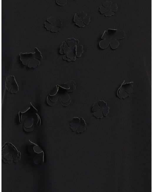 1 One Black Top