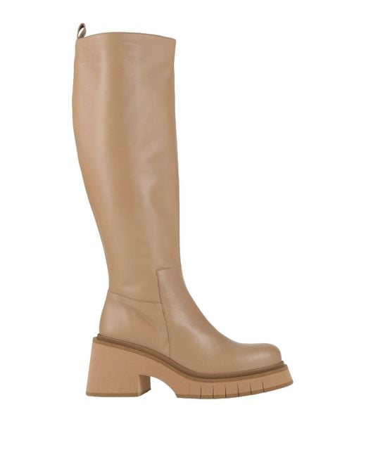 Paloma Barceló White Boot Leather