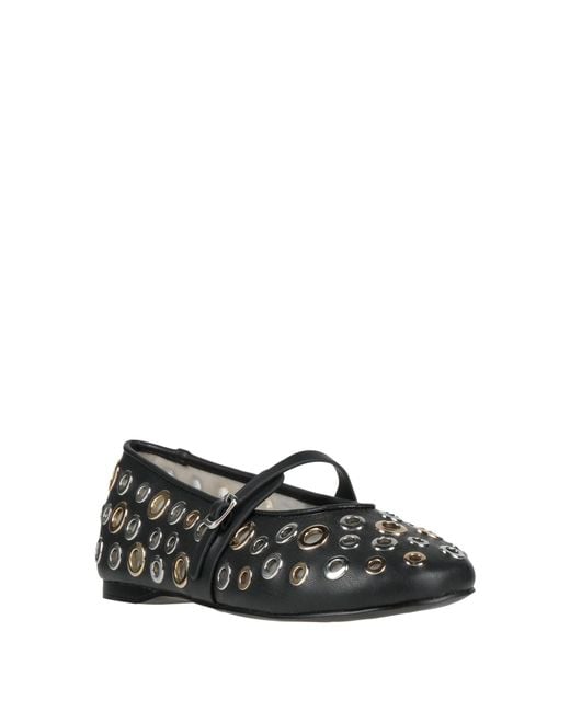 Steve Madden Black Ballet Flats