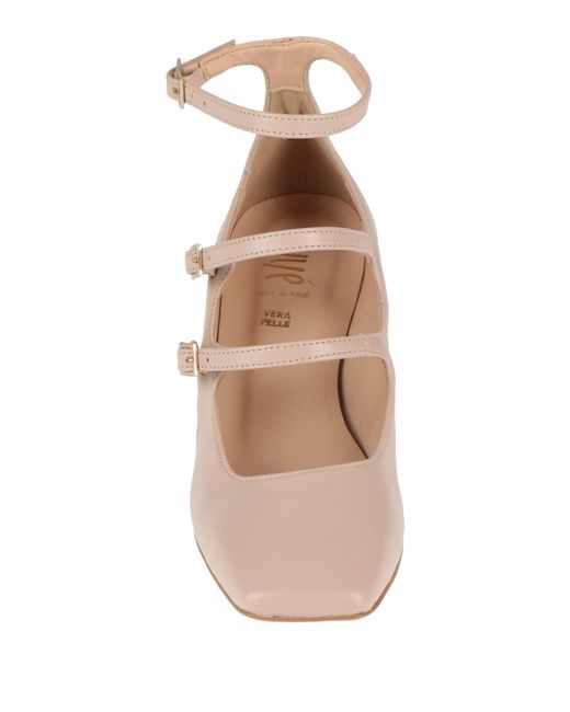 Ovyè Pink Pumps