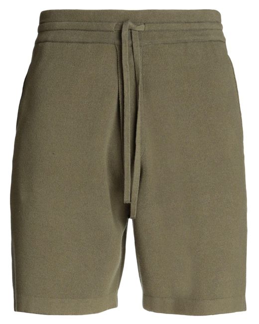 Closed Green Shorts & Bermuda Shorts for men