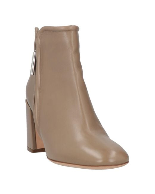 Rodo Brown Ankle Boots