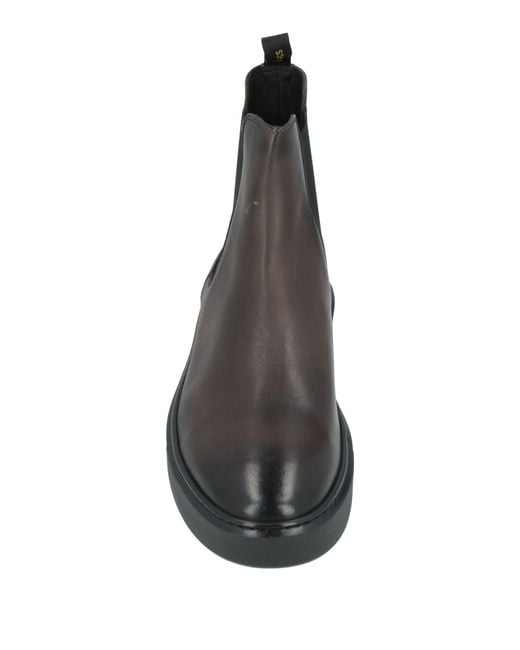 Doucal's Black Ankle Boots for men