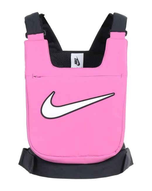 Top di Nike in Pink