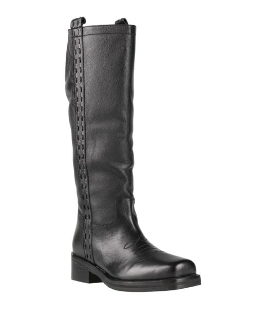 Emanuélle Vee Black Boot