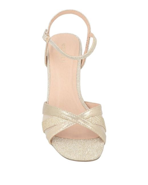Menbur Natural Sandals