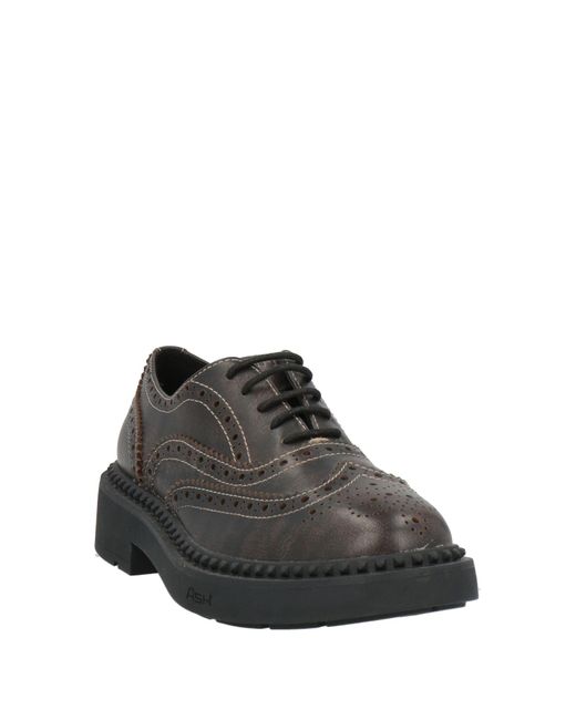 Stringate di Ash in Brown