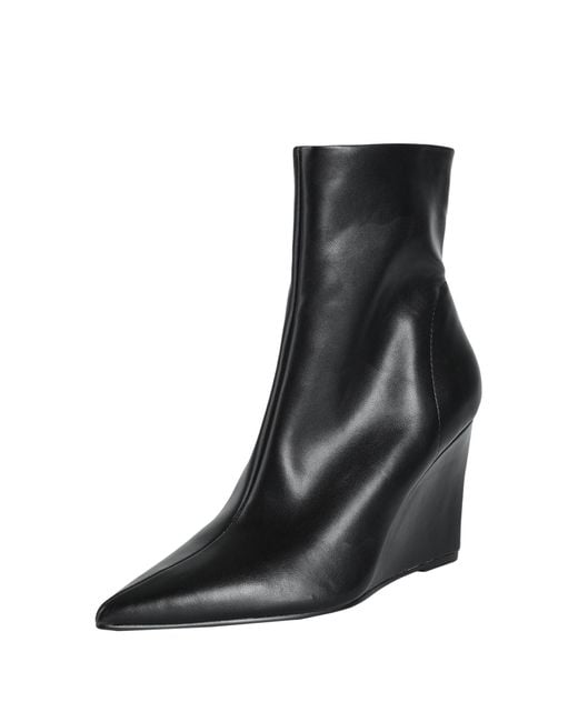 Steve Madden Black Stiefelette