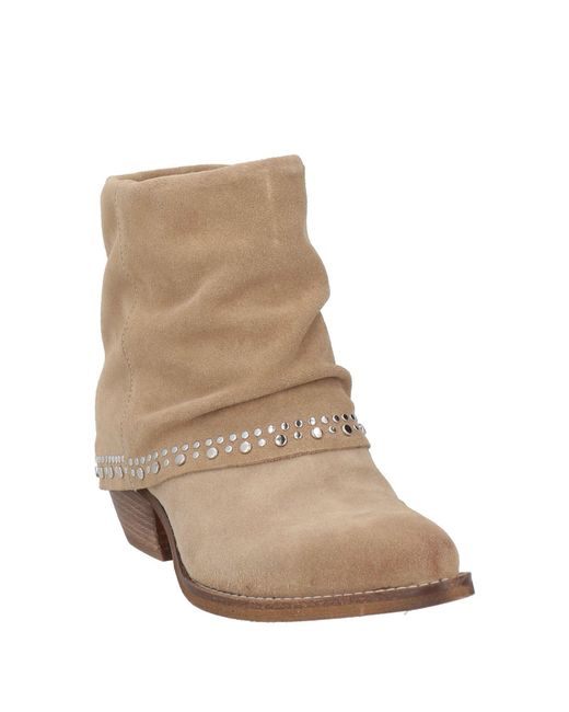 GISÉL MOIRÉ Brown Sand Ankle Boots Leather