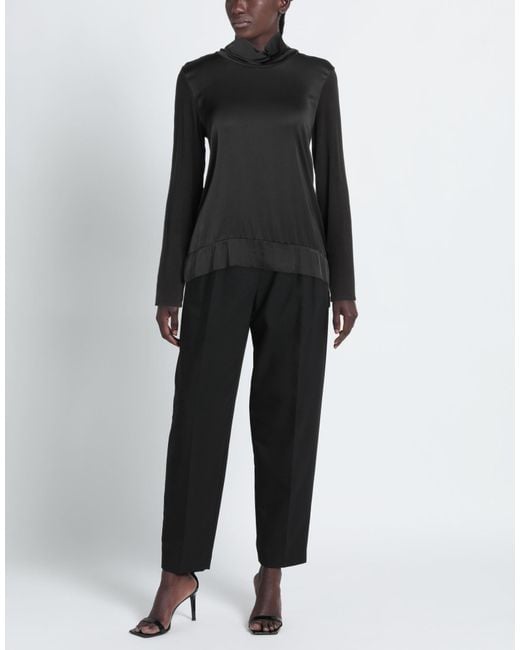 B.yu Black Top