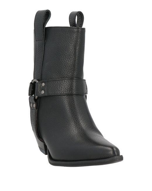 Manila Grace Black Ankle Boots