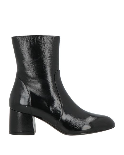 Stuart Weitzman Black Ankle Boots Leather